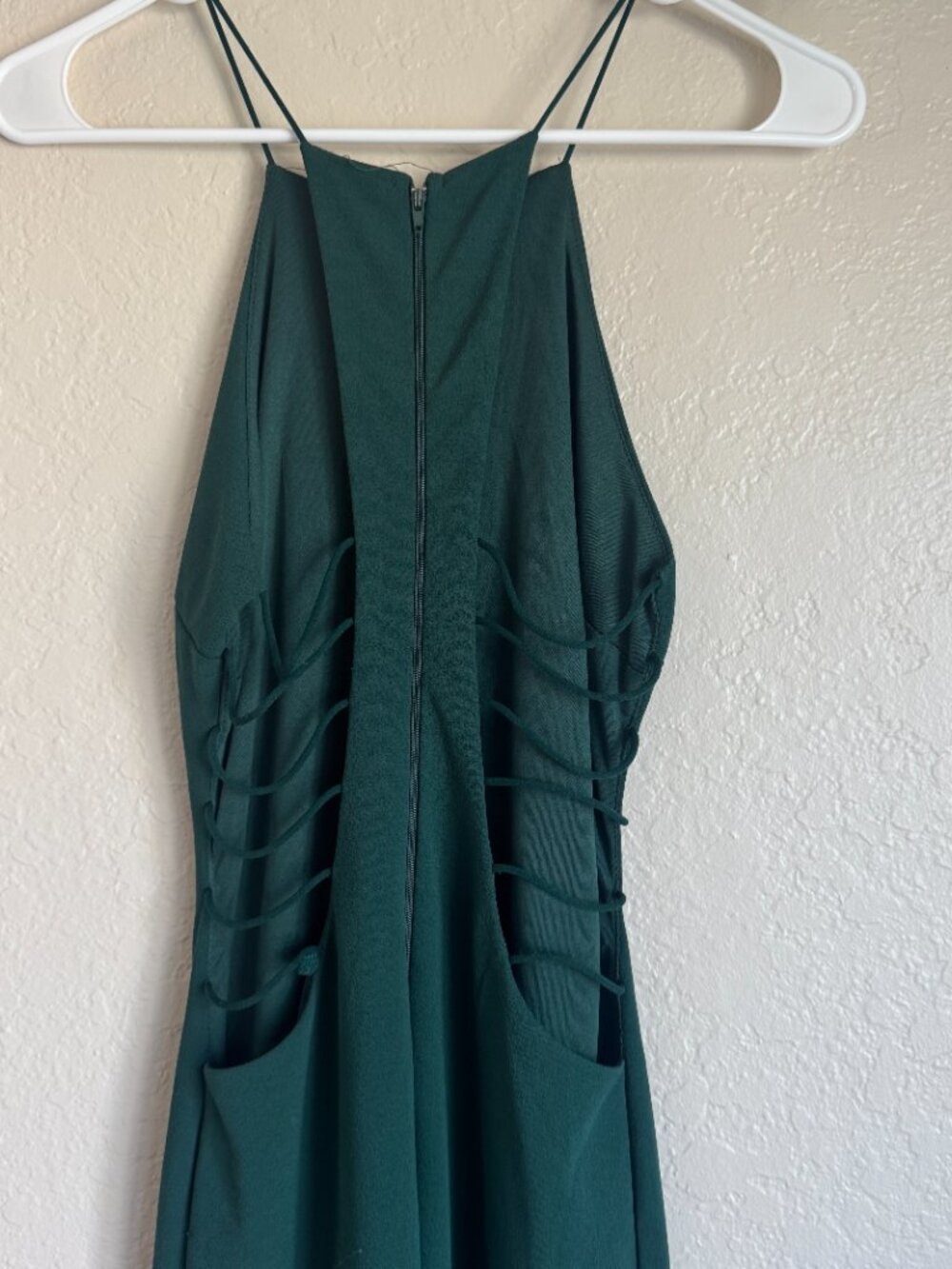 Royalty Emerald Green High Neck Open Back Maxi Dress Women’s Small - Picture 4 of 7